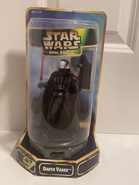 Vintage 1997 darth vader star wars figure